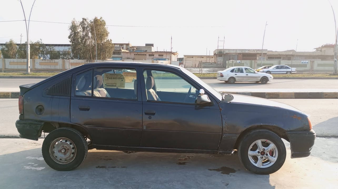 كاديت محرك ١٦ للبيع السعر ١٣ كاربون موجود كير محرك شرط شرط التحويل
*********** 
***********
