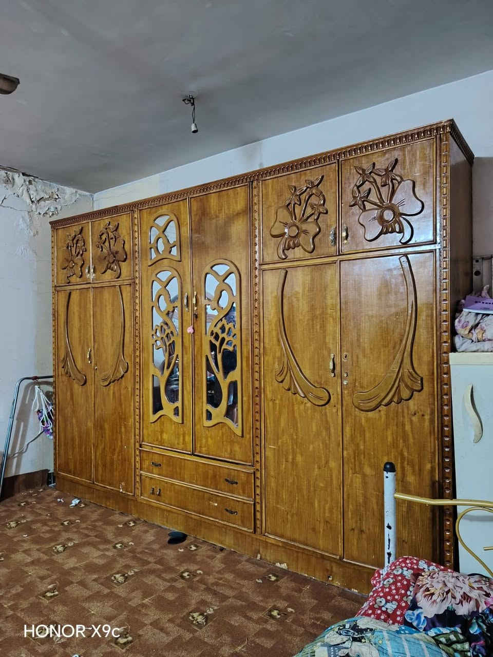 ***********كنتور ابو ٦ بيبان مع ملحق تزكام عراقي ٣٠٠ الف
