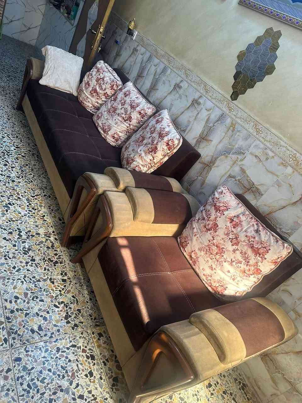 تخم عشر مقاعد للبيع *********** الغزاليه
