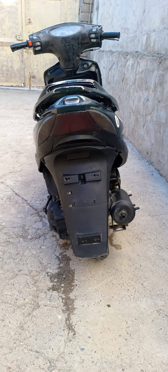 سلام عليكم شباب مطور ماكس ثعلب لبيع مكينه فول ويرمنيه كله شغاله سلف نكره سعر 325 بي  رقم ***********/ هذا بي واتساب ***********
