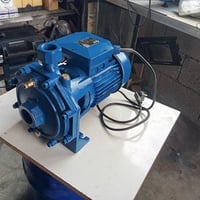 مضخة موية • إيطالي • حسان السليمانية