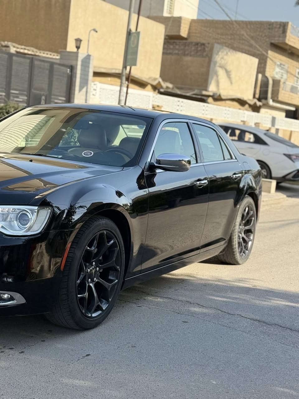 سلام عليكم اوباما موديل 2018 اصل اصل تويل s فوول الخير عده الفتحه كشنات تتفى تبرين كير محرك شرط جديد. مابيها نقص طابه كلين بدون دواخل بدون ايرباك بيها جاملغ الخلفي والباب كلير من امريكه الباقي كفاله  السعر 215 $ مكان بغداد للسفسار***********
