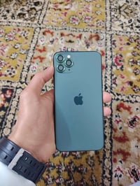 ايفون ١١ برو ماكس • ٦٤ • بطاريه ٧٨