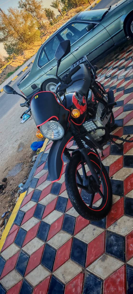 بوكسر موديل 22 اوراق بسمي كفاله محرك كير السعر 1400مكاني مجر ***********
