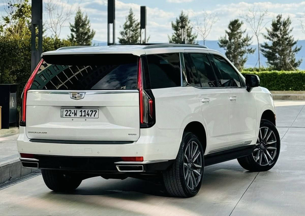 بۆفرۆشتن. 📦🤍📦للبیع

كاديلاك اسكاليد (2021) 600 Esprisso ١/١  
خلیجی سفری شەریکەی مەنصور زەمانی دوەلی 
ماوەی ڕۆیشتن : ٦٩ هەزار کم هەردوو بەصمە و سەماعە و گاعی و کەتەلۆکی ماوە .... 
قەبارەی بزوێنەر : 8 بستۆن 6.2 

سعر /في التعليق يتم الرد فورا على المسنجر ✍🏻

نرخ/ لە کۆمێنت بنوسە یەکسەر وەڵام دەدەیتەوە 📮

ژمارە مۆبایل : ***********
شوێن : سلێمانی 

هەموگیانی بەشەرت بێ بۆیاخ بێ سارد و شوخت سەیارەکە لۆک لۆکە و لەسەر دەقی شەریکەیە و نموونەیە لە جوانی ..
گێڕو مەکینە بەشەرتی یەک مانگ نەکراوەتەوە سەوت و دوکەڵ و بوخاری نیە بەشەرت ..

مواسەفات ١/١ فوول ئیسبریسو سەقف شامواو ٣٦ سەماعە 
سەقف شاموا -دۆسە کارەبا -  ٣٦ سەماعە - دەرگا شەفت - پانۆراما - کوشن مەساج - کوش سارد و گەرم - کوشنی دواوە سارد - هەردوو کوشن خەزن - بەصمە - شەغال - ٤ شاشە - ٥ کامێرا -  سندوق کارەبایی و شەق - ڕاگری نشێوی - کامێرا 360 - ڕاداری هەر ٤ لا و پێش و دوا ڕاداری ئاوێنە ڕاداری خەتی جادە و سوکان خۆیی لێی ئەخوڕێ حەساس - ٥ بەسمە - دیاریکردنی خێرای - هەستەوەری باران - ٤شاشە - سیستەمی کلیلی زیرەک - کۆنترۆلکردنی پلەی گەرمی ئۆتۆماتیکی - یاریدەدەری ستۆپ کردن - کوشن کارەبایی -  لایت لید - کۆنترۆڵی تراکشن  - داتا شۆ - سوکان هیتەر - داشبۆرد شاشە - روناککەرەوەی ژورەوە - سستەمی ئایفۆن - شەغال - 4x4 - 3 مەقعەد - رادار - بارگاویکردنی بێتەل - بلاجکتۆر و زۆر زۆر مواسەفاتی تر .. 

٤ تایەی سفری شەریکەی بۆ بەستراوە 
سەنەوی ڕەقەم هەزە هەموو شتێکی تازەیە
