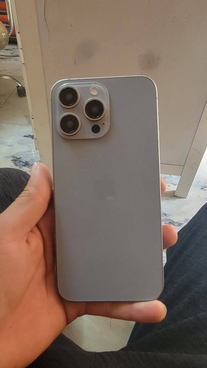 iPhone 15 pro max 
265G 
89⚡️
فجا طفى ما اعرف السبب للبيع قيم واخذ 
***********
