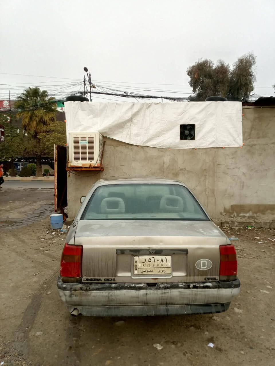 أوبل اوميكه حجم  20 كير ومحرك شرط بيها وكاله مروريه الوكيل يحول بيها العقل عاطل بيها كابون بانزين
السعر 12$وبيها مجال مكلف بل نشر للستفسار
***********
***********
