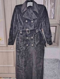 هاي الملابس تبرعت بيها إحدى الأخوات المحسنات ملابس حيل مرتبة واحذية إذ...