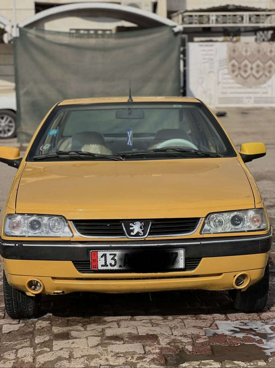 السلام عليكم بيجو لميس 2016 سياره جديده دشبول عالي مكفوله كفاله عامه مصفره هيه غرمات ***********
