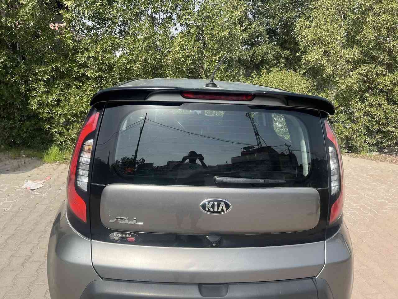 للبيع كيا صول موديل 2015
المحرك: 1600 GDi اقتصادي وقوي
اللون: فيلي مميز
السيارة بحالة جيدة جداً واستعمال نظيف.
محرك وكير ممتازين وما تحتاج أي صرف.

السعر ٩٥بيها مجال بسيط

📞 للتواصل:***********
