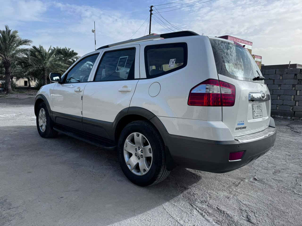 مهافي موديل 2013 خليجي مكفوله كفاله عامه السيارة فول مواصفات تحكم ستيرن و فتحه القماره وهواي مواصفات معروفه السعر ﴿150﴾ وبيها مجال قليل ﴿***********﴾ السيارة احله من التصوير وكلشي موضح بل تصوير 👍🏿
