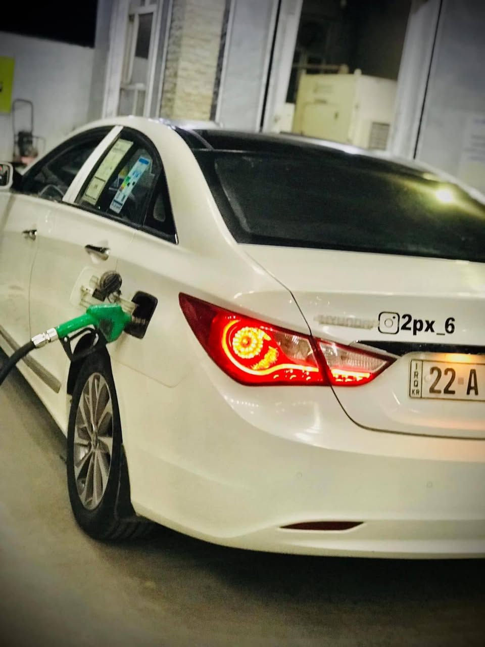 السلام عليكم سوناته خليجي موديل 2011 محرك 2400 دوش رقم اربيل جديد جاهزه تبريد مكينه لاتبخير ولاتنقيص  كهربائيات كلها شغاله سياره فول مواصفات بنراما مري شفط حساس خلفي اشاره بل مري بيها بلبنيد اشوي صبق والباقي كفاله والسعر 120 وبيها مجال حك الجيه العنوان البصره ابي الخصيب الرقم ***********
