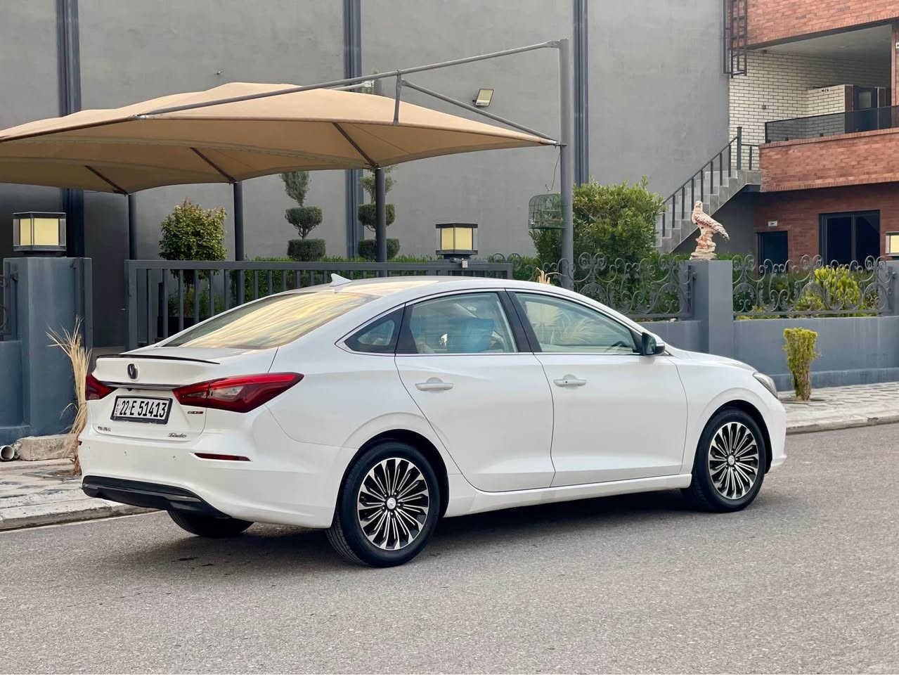 changan Eado 2019 
شانغان ئـیدۆ فول مواسفات
 بە س سلایت نیە بەسمە  ویلکەپ شاشە  بریک بە سمە کامیرا کامل حساس  ڤۆلیۆم مە کینە 16  هیجی نیە لۆکە هەمووشتیکی نویە سحری97 (***********) أربيل, العراق
