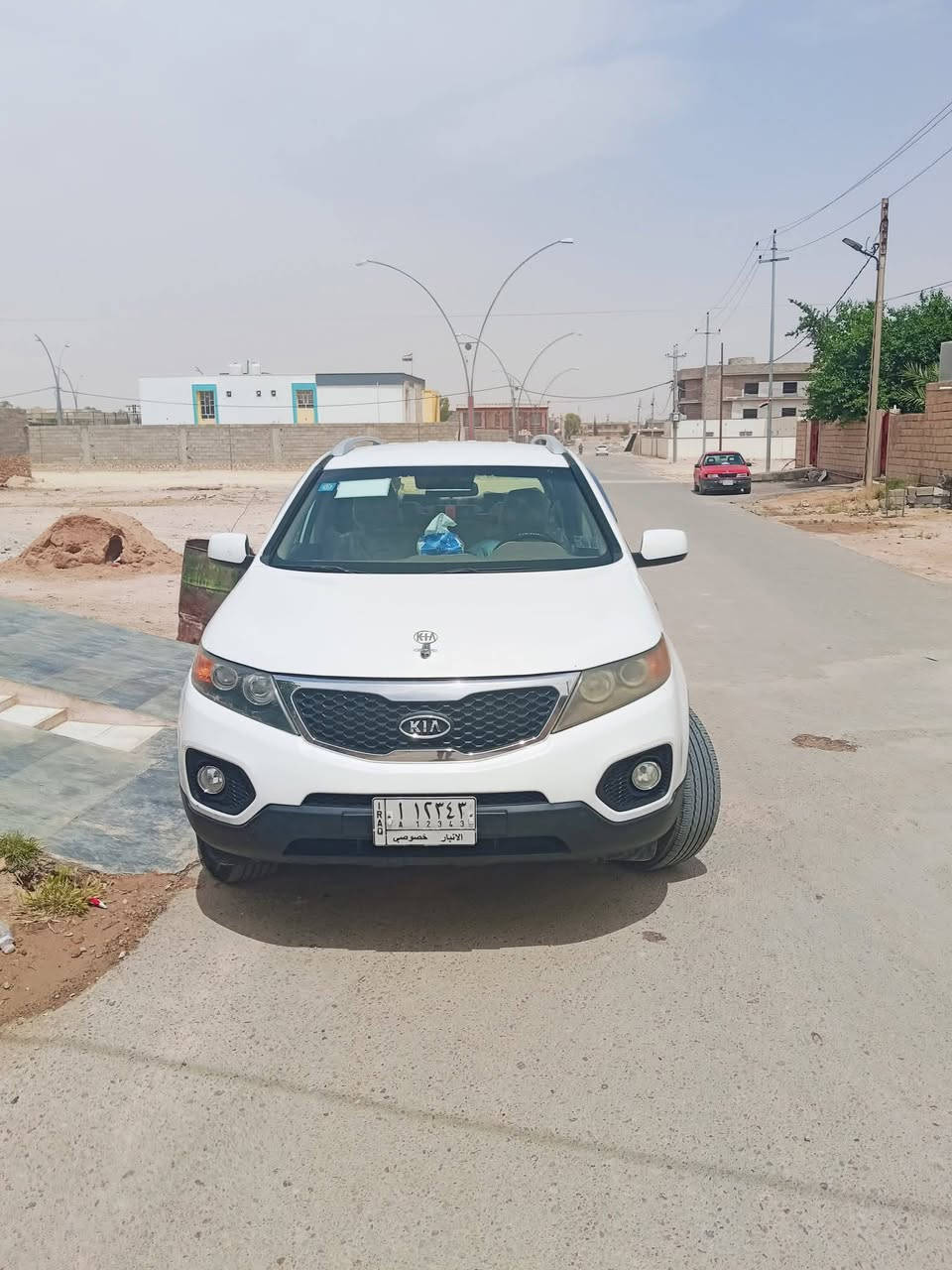 بسم الله الرحمن الرحيم
كيا سورنتو للبيع موديل 2011(خليجي)
4 سلندر 
مكفولة من الحادث
 7 راكب 
محرك وگير مكفولة 
تخم تاير جديد 
السيارة نظيفة جداً 
(السعر 150 ورقة)   
مكاني الانبار حديثة 
رقم الهاتف ***********
