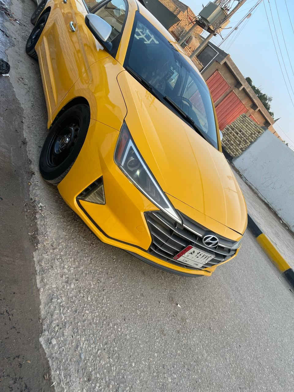 النترا 2020 رقم بغداد
مواصفات حلوه 
2000دوش خير من الله
كيرAtالمرغوب 
شاشه جبيره
تحديد مسار
مانع انزلاق
مثبت سرعه
منضومه زنون تصطر
تدفئه تبريد
حساسات 4جوانب             #مكلف_بنشرر
3انواع قياده
باتري جديد 
تاير جديد
سياره جديده كلش 
حادث جاملغ وباب خلفي السعر 135 
رقم الهاتف ***********
