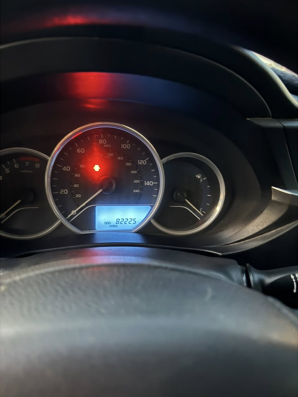 سلام عليكم كورلا 2016 حادث موضح بلصور صبغ جاملغ وبونيد ماشيه 83 رقم بغداد باسمي صدر جديد تخم تاير سياره جاهزه 
السعر 115 مجال بسيط *********** مكاني بغداد
