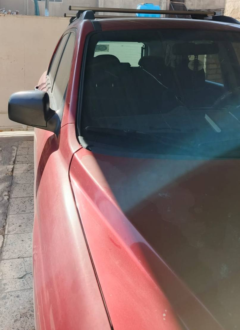 سلام عليكم
اخوان مكلف بالنشر
سبورتج موديل ٢٠٠٧ امريكي
محرك ٢٠٠٠ دوش
بيه طخطخات و مصبوغه قطع و السونار منزله ويا الصور
ماشيه ١٦٤
السعر ٩٥ و بيه مجال حق الجيه
***********
