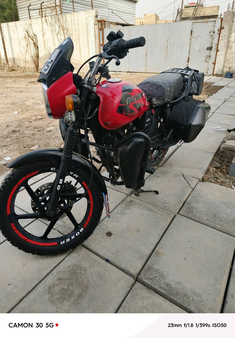 بوكسر مديل 22 رقم انكليزي سنوية باسمي تحويل ثاني يوم الدراجة مال جناي استعمال شخصي تايرات نضيفة الخلفي

جديد شادة كلهة شغالة وناعمة كلش المكينة بس عيبهة الوحيد بيهة بس اسم خيط تبخير اي تنقيص ما بيهة دهنهة كلة امزويل محرك نشط وقوي وناعم انعم من الجديد تجي

تفحص وتقتنع وتاخذهة وتطلع يبقالك يمي بس تحويل مستعجل علا بيعتهة رايدهة ب 2 و١٥٠ قفل بيع مستعجل  جماعة المليونين

اعذرني من هسة ما ابيع بس الجنط الصفاح مشتريهن ب ۱۸۰

کاربون فاير اصلي مو عبالك بس نقشة كاربون لا كاربون اصلي الشراي يتصل *********** عنواني بغداد العبيدي