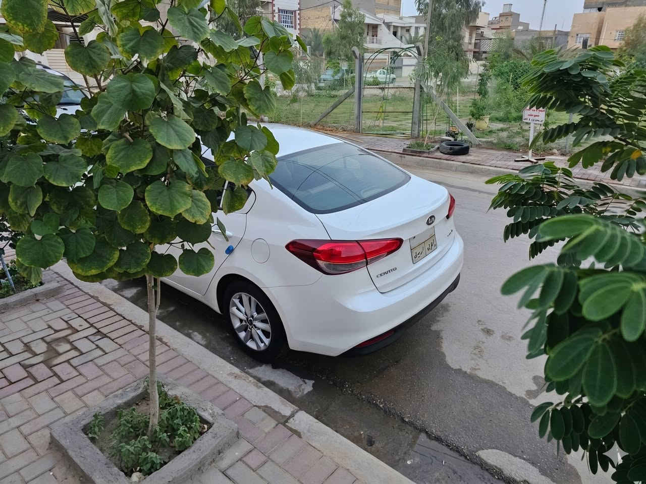 سيراتو 2018 خليجي محرك 1600 دوش سيارة جاهزة من كل النواحي 
مكفوله من الصبغ والتبديل والفتح 
مري شفط وتحكم ستيرن وكير ثلاث وضعيات سبورت ونورمل وايكو 
تبريد ثلج 
لد نهاري ويل كب وباقي المواصفات المعروفه 
السعر 135 وبيها مجال قليل 
العنوان الديوانية


**إذا كنت صاحب هذا الإعلان وتريد حذفه لأي سبب، رجاءا أرسل رسالة إلى الدعم الفني**