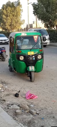 تكتك للبيع موديل 2021تكتك نضيفه المكينه كفاله اوراق اصولي كشر كفاله بي...