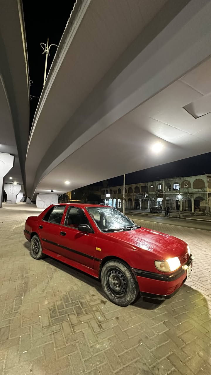 السلام عليكم
نيسان سني 1991 كير ومكينة خير من الله صبغ عام جمالية يحتاجلها بوليش فقط رقم انكليزي سنوية باسمي ثاني يوم تحويل ترايك وين ميعجبك سعر 31 وبي مجال حك الجيه 

***********
