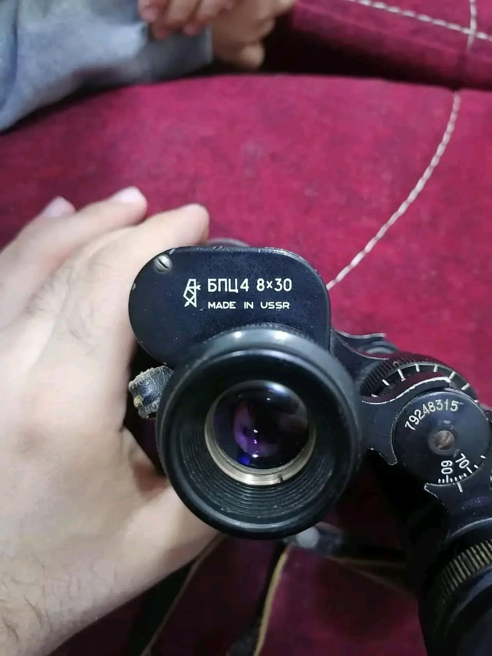 متاح ناظور سوفيتي قديم مال بيت نضيف كلش سعره 100 قفل


**إذا كنت صاحب هذا الإعلان وتريد حذفه لأي سبب، رجاءا أرسل رسالة إلى الدعم الفني**
