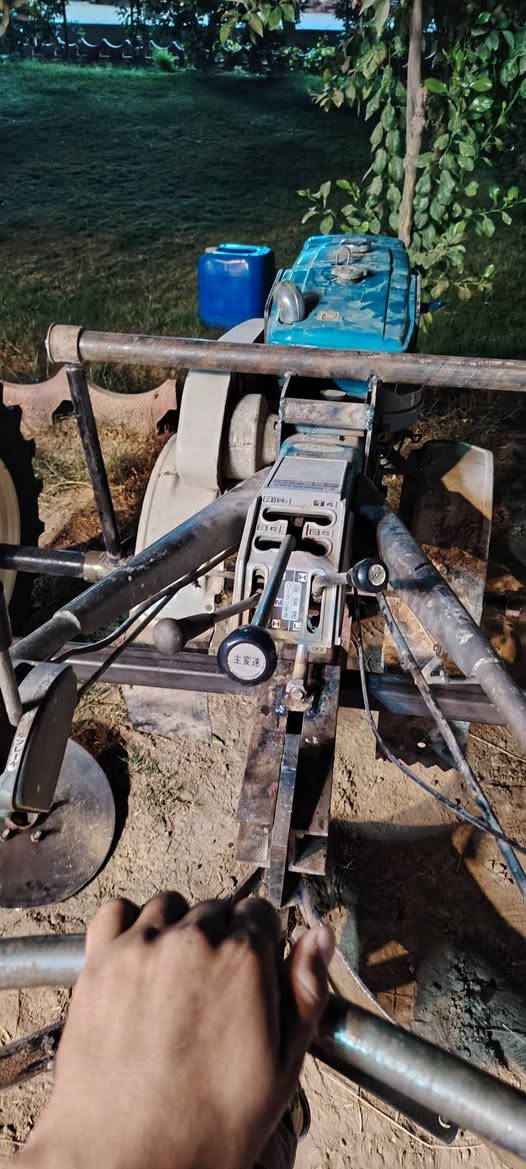 سلام عليكم دافونه يدوي النوع ميسيبوشي الحجم ٨ ونص مكان بغداد اليوسفيه السعر خاص لاستفسار اتصال ***********♥️ ***********
