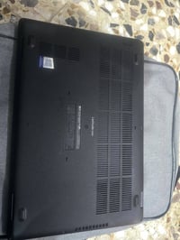 ديل Latitude 5400 • كور i5 • 256GB SSD/8GB رام