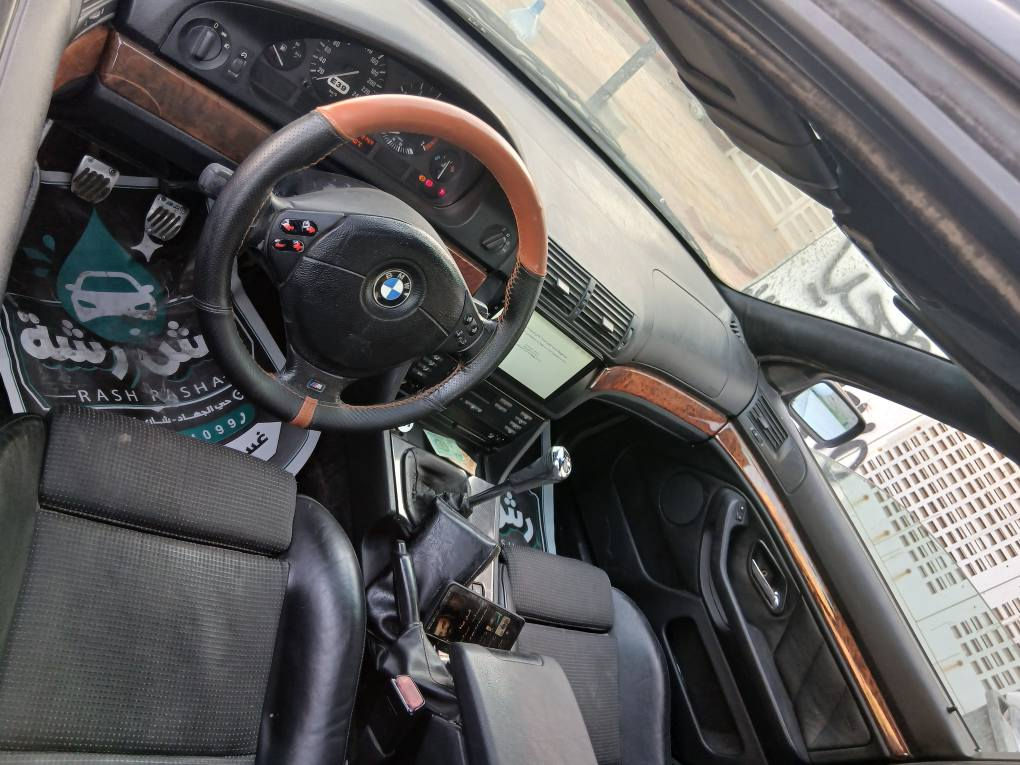 عنوان بغداد *********** وسعر 64وبيها مجال سيارة كلش حلوه ونشطه 
سلام عليكم  جمعه مباركة بي ام صقر  مديل 1998 سيارة كير عادي جاترك 6نمر سيارة صاروخ على كاع جاهزه مكينه كير غرفتها كلش نظيفة سياره بيها جراد سعر 64وبيها مجال رقم بغداد جديد الدولي شراي يتصل *********** بغداد, العراق
