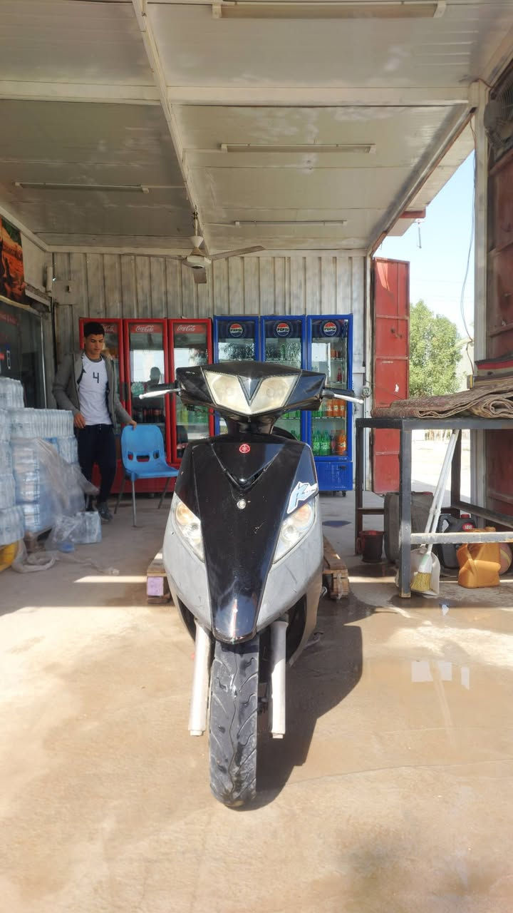 سلام عليكم دراجه ثعلب للبيع   مكينه   نظيفه ما مفتوح بيهه برغي     حله التاجيه  رقمي ***********
