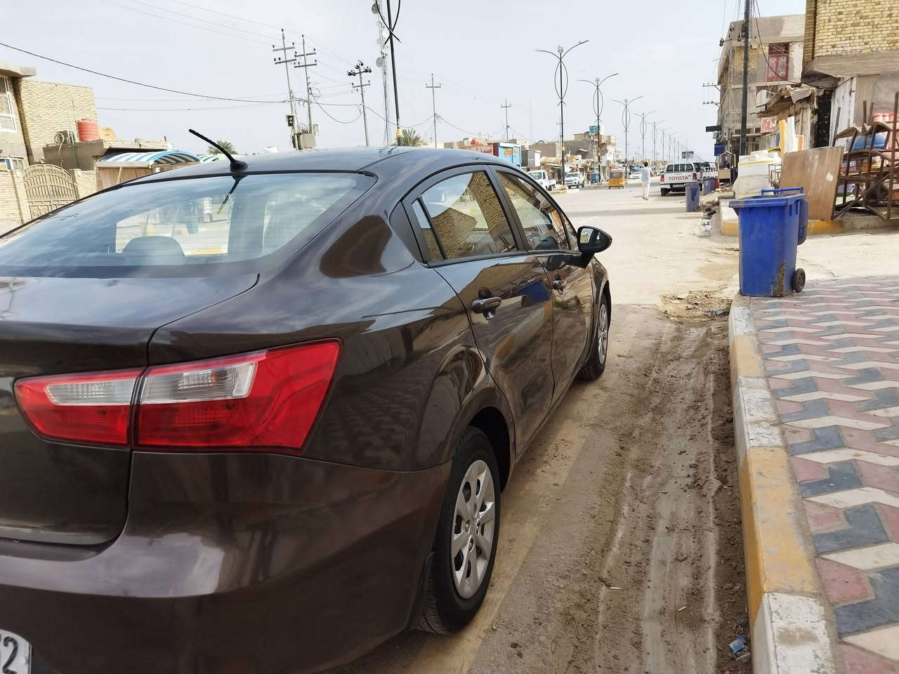 كيا ريو للبيع 
محرك 1600
موديل 2016
رقم بغداد 
ع وضع الشركه فقط تبديل دعاميتات 
صدر جديد 
ذي قار قضاء الفجر 
***********
