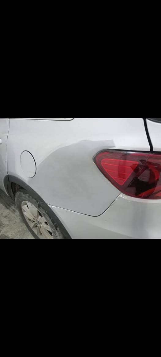 السلام عليكم
سورنتو2019 وارد امريكي
رقم بغداد دولي باسمي شخصياً هزة جديدة تحويل مباشر
٦سلندر GDI
٧راكب
دفع رباعي
تحكم ستيرن جهتين
اشاير بالمري
هيتر بالمري
رادار بالمري 
درايف مود
نضام نزول منحدرات
قطعتين تبريد
سويچ
 
تخم تاير جديد باتري جديد ترايها مال زيرو تبريدها ثلج
كير ومحرك خير من الله لا تبخير ولا تنقيص ولا دوانز
ماشية 102 الف 
صور الحادث والسونار ورقم الشاصي مرفقة في المنشور
مع صور التصليح قبل الصبغ
مكاني بغداد السعر157 للاستفسار ***********
