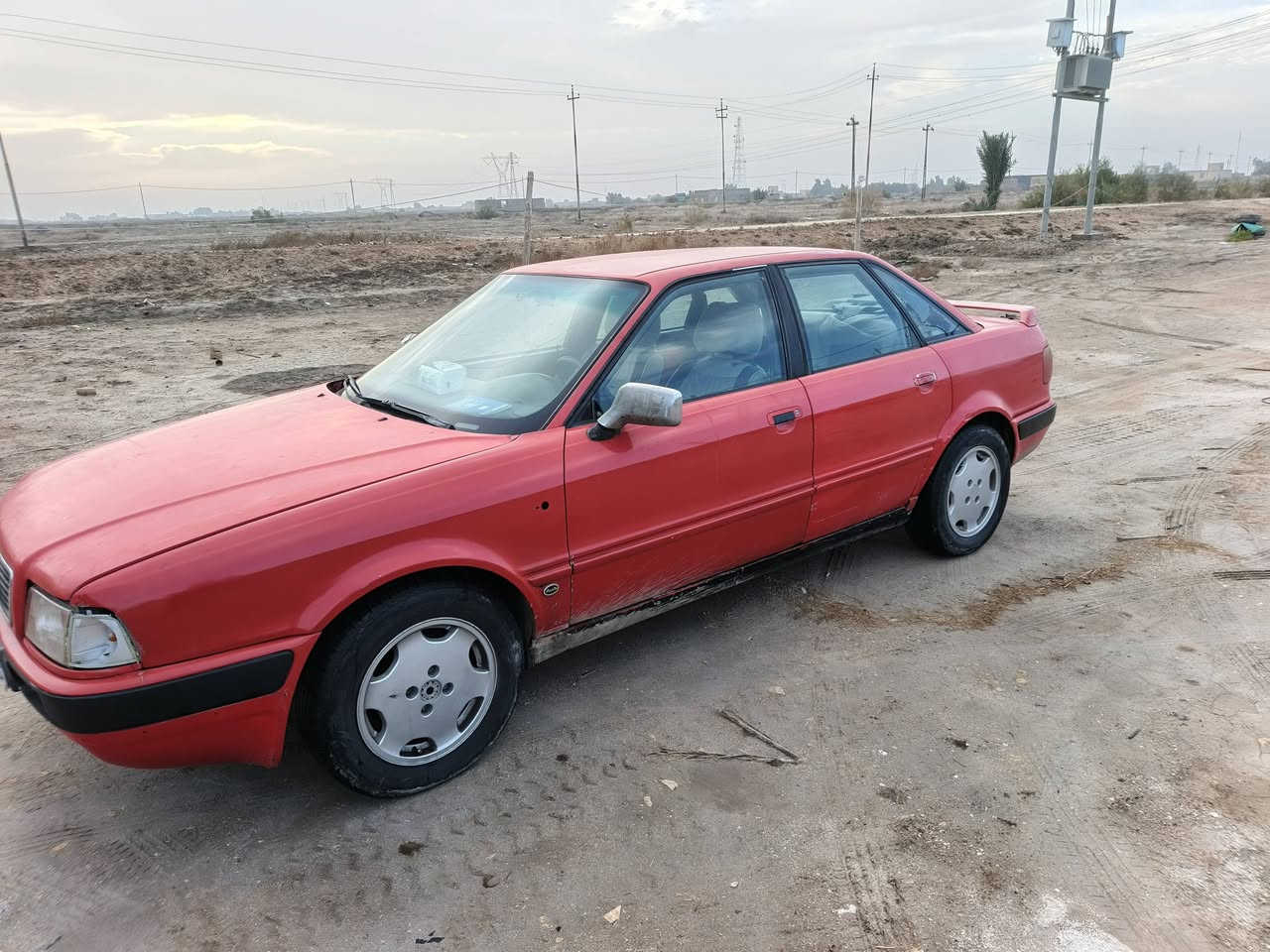 السلام عليكم
اودي للبيع موديل 92 كير عادي رياضي كير ومحرك ع الشرط حدادية نص عمر  تحويل مباشر سنوية جديدة مشروع وطني نقصها تبريد فقط

السعر 45 وبيها مجال بسيط 

العنوان السماوة قضاء الخضر الاتصال على الرقم ***********
