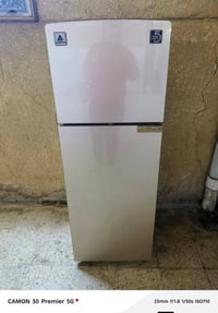 بسم الله الرحمن الرحيم  ثلاجه ماطور عاطل عاطل   السعر 75  الف مكاني كا...