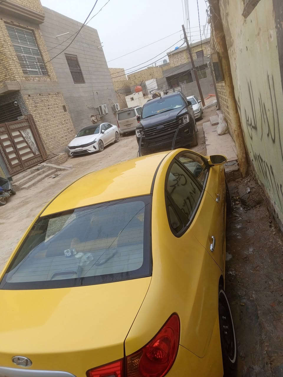 السلام عليكم
انترة افانتي ادوات ادوات بدون سنوية بس لوحات بيه
كصة جنطة موديل 2009
  بيه منضومة غاز شاده جديدة من معمل 
  شفط مرئي
   تحكم ستيرن 
  كفالة كير ومحرك امدوشمة غرفته كلش حلوة 
تدفة تبريد شغال علة الفحص 
مكان السيارة دوانية السعر 43 وبيه مجال قليل حك الجية السيارة بلحقيقه احلا من الصور 
 رقم التصال  ***********
