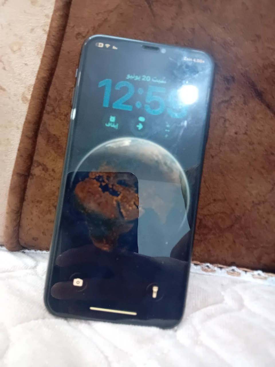 مبدل شاشه +بطاريه
ديالى بعقوبه التحرير 
الذاكره 64السعر 250وبي مجال الرقم ***********
