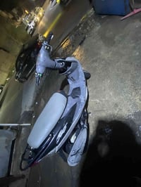 ماكس منغولي كله شغاله مستعجل عل بيعه 450 وبيه مجال بسيط مكانه بغداد شا...