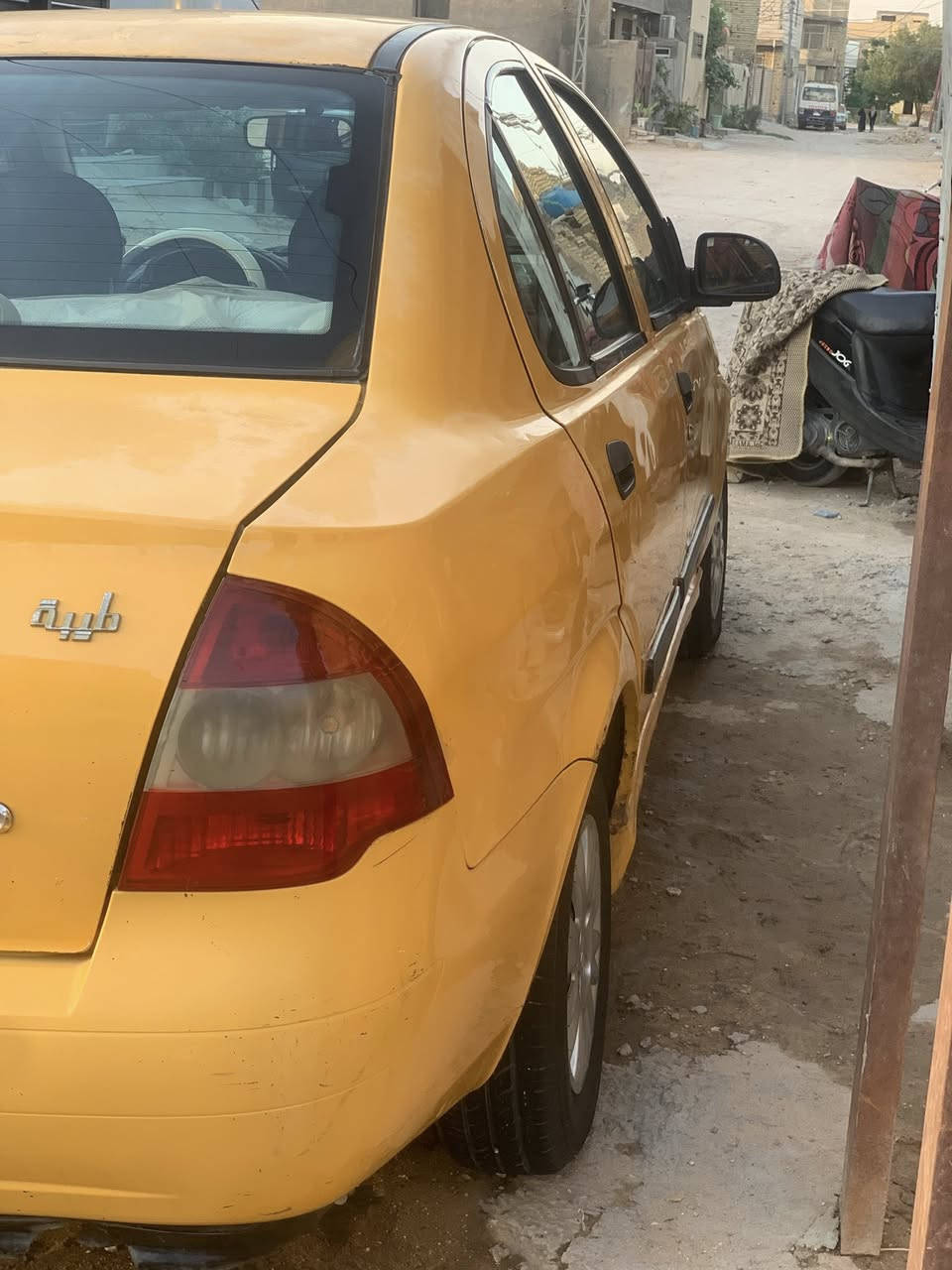 طيبه موديل 2015رقم بغداد سنويه وهزه جديد سياره بيه نص باب صبغ وجاملغ امامي نقص تبريد عوزه غاز ونص مشط يعني حداديه باقي سياره مابي شي مكينه كير تايرات وشرط التحويل سعر35وبيه مجال مكان كربلاء ***********
