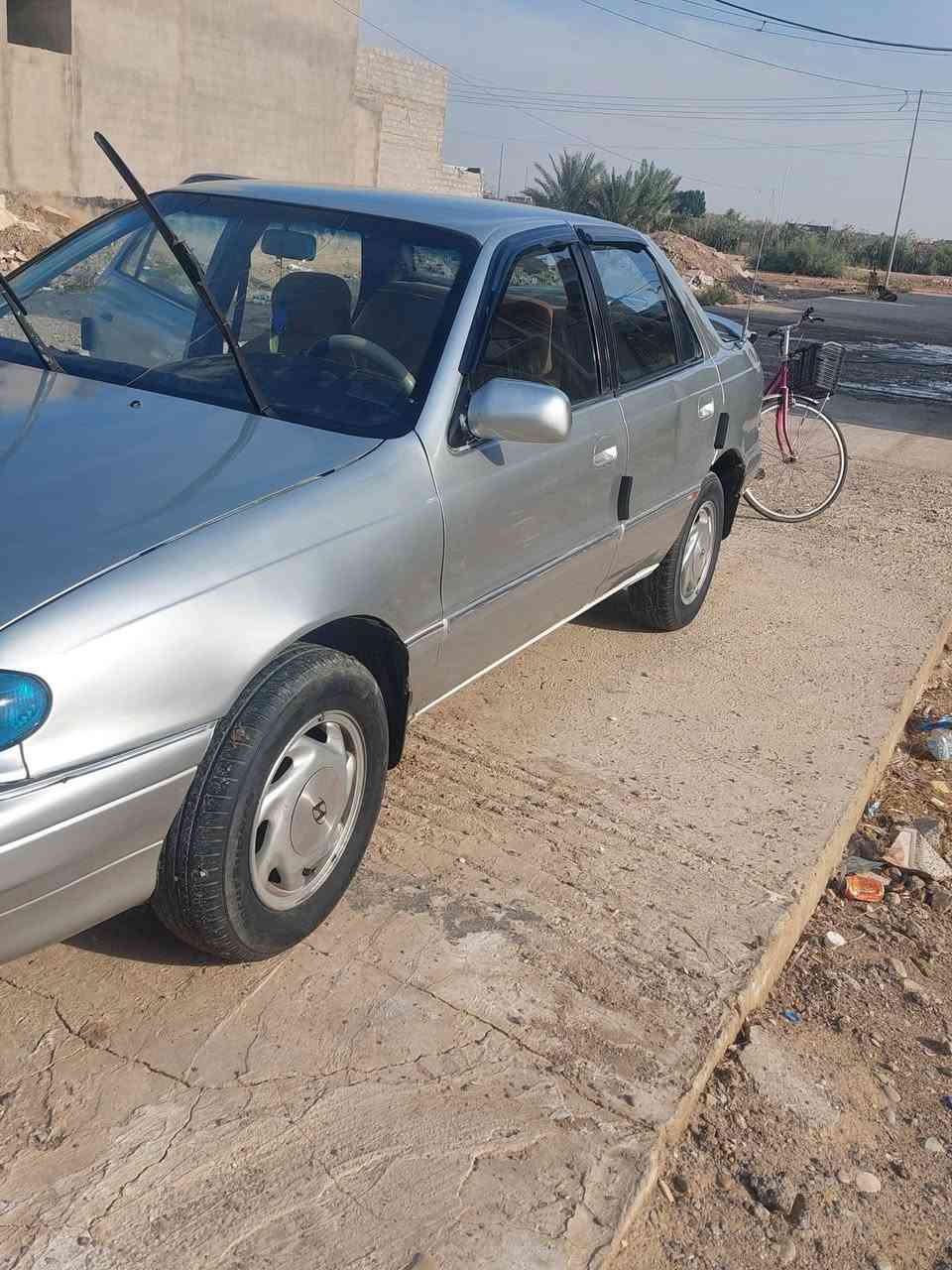 النترا موديل 1993 السيارة گير عادي كامله اي نقص مابيها السياره كامله ومابيها اي خياسات نضيفه كلش سنويه لل30 السيارة كامله مكمله الف متخلي عليها مكينه وگير جديد 
السعر ٣٥ وبيها مجال 
الرقم:***********
