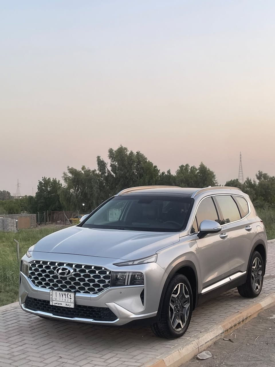 سلام عليكم
قابل المروس حسب القناعه 
اللبيع هونداي سنتافي مديل ٢٠٢٢مرقم  تحويل شوكت ما يعجبك   
خليجية  سونار موضح والباقي
شرط الفحص 

سياره  فول موصفات 
جلد 
كشنات تدفئه تبريد 
خزن
جنطه كهربائيه 
ويل كب كروم 

بصمه 
شاش 
كأمر خلفي 
وداخليه 
حساس خلفي 
ليت Led
ماشيه٤٠ الف
تشغيل عن  بـ؏ـد 
كشافات زنون 
هند بريك بصمه 
كشنات كهربائية ثنيهن 
سته. سلندر 
فورويل 
جئ بي إس 
مثبت سرعه 
 
تفحص وين ما يعجبك 
سياره جاهز عل آخر  

مكانه واسط انتصل 

***********
