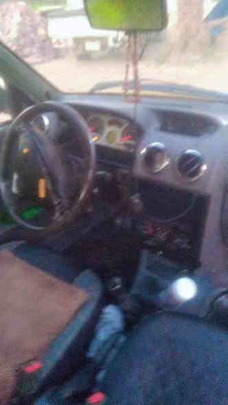 سايبا ١٢ مكفوله من ضربه محرك كير قرامات عليهه ١٠٠ عليه سعر ٢٩ مكان تاجيات قرب داره المرور  رقم***********
