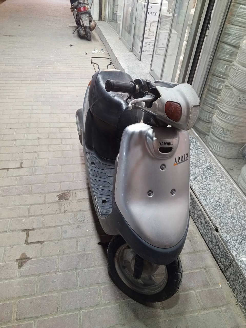 بطة للبيع جاهزة نكره سلف كفرات بلاد دبل رياضي بريكات بلاديه شرط 60 تايرات جديدات عداد كيج بانزين كله شغال  فقط صوت بلكير  سعرها 300 بيها مجال مكاني الحداد مقابل بيت القاضي رقمي للتواصل


**إذا كنت صاحب هذا الإعلان وتريد حذفه لأي سبب، رجاءا أرسل رسالة إلى الدعم الفني**