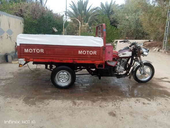 سلام عليكم ستوته رقم ألماني موديل 2013 مكينه 24 كهربائيات شغاله تايرات نضيفه دبلات شغاله السعر850 بيها مجال مكاني ديوانيه
للأستفسار ***********
