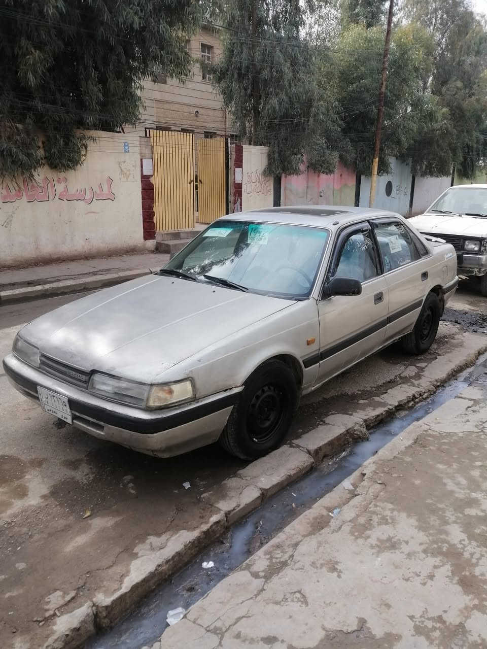 مازده صندوك626 سنويه ل29 شرط الوكاله ولتحويل محرك 12اصل كابريته لاصرف ولانفخ كير مابي شي طخمها مابي شي جوم 4كهرب كيج بانزين كيلو متر كلها شغاله تواير طخم  جديد باتري جديد كابون بانزين بيها السعر 28 وبيها مجال ***********/***********
