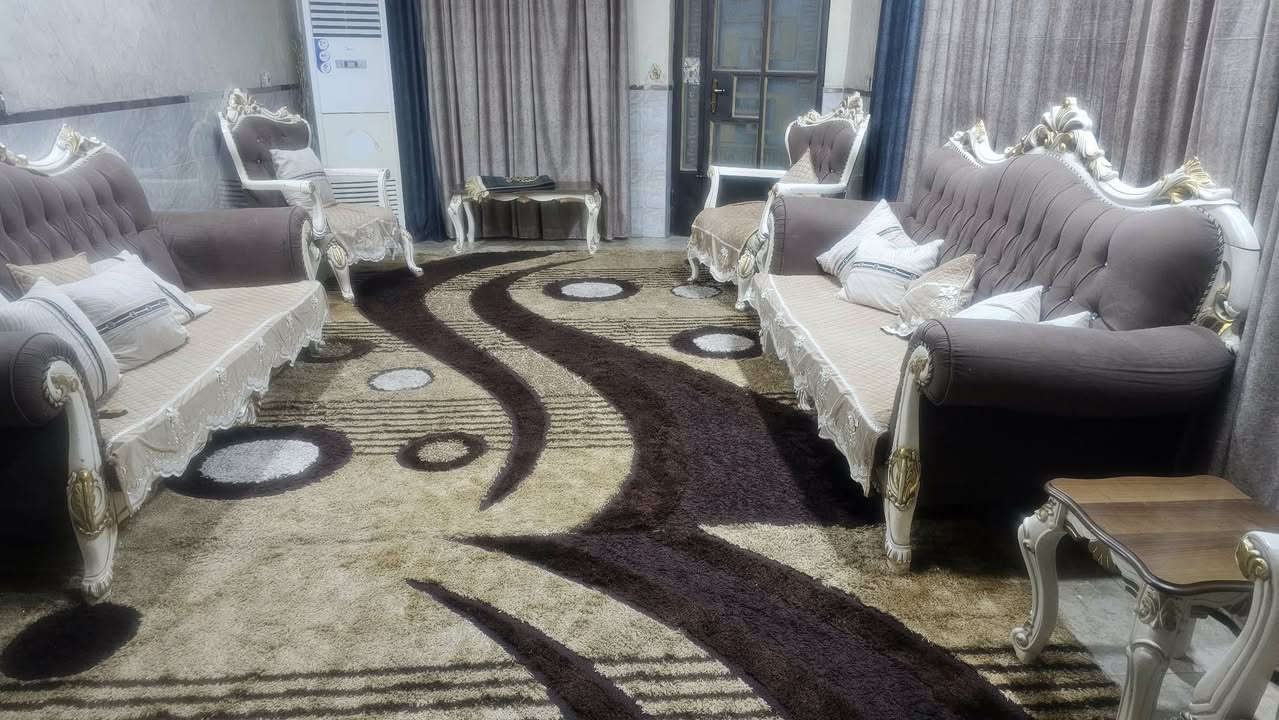 لبيع ١٠ مقاعد هو طبلات 
نضيف 
مكان البياع


**إذا كنت صاحب هذا الإعلان وتريد حذفه لأي سبب، رجاءا أرسل رسالة إلى الدعم الفني**