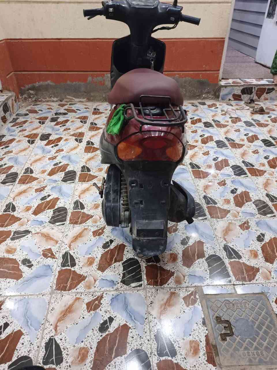 دراجه 9زروف ياماها ياباني الدراجه مكفوله من الطول لطول كله بلاد مامفتوحه مكينه ناعمه كهربائيات كله شغال دبل سويج حفر فضه مع بصمه ماشيه 29الف مامتعوبه فرشات ضغط بلادكفر مختم بلاد سعر الدراجه 500قغل غير قابل لنقاس العنوان البصره قضاء المدينه الهوير ماجاوب لاتعليق ولا خاص الشراي يتصل واتساب ***********
