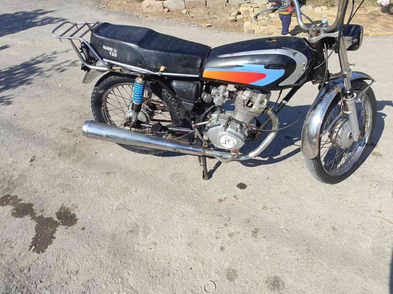 سلام عليكم دراجه يراني ناعمه (بدون) ب350ابيه مجال هاذ رقمي ابي وتساب  ‏‪***********‬‏ مكان المجر الكبير
