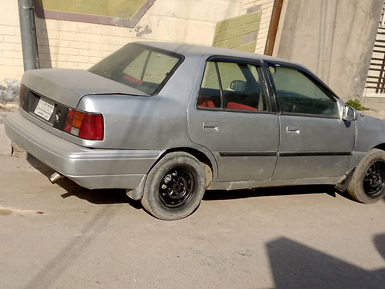 السلام عليكم أكسلة موديل 94 رقم ديالة مكاني بغداد  ***********
