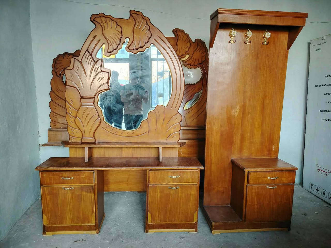 300


**إذا كنت صاحب هذا الإعلان وتريد حذفه لأي سبب، رجاءا أرسل رسالة إلى الدعم الفني**