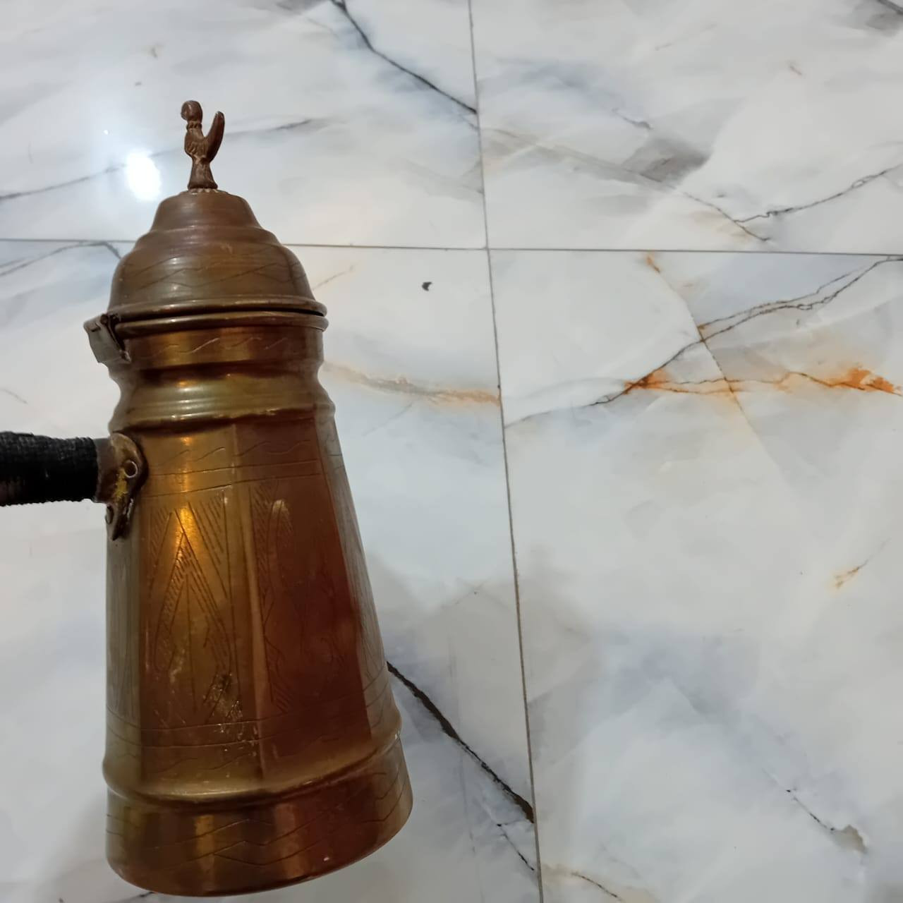 لبيع
دله نحاس قديم
***********
